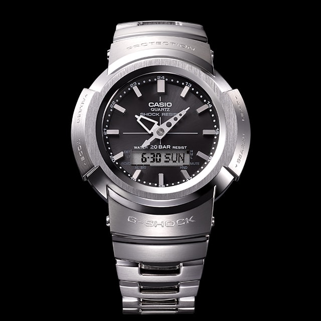 【CASIO】G-SHOCKフルメタル 電波ソーラー AWM-500D-1AJF