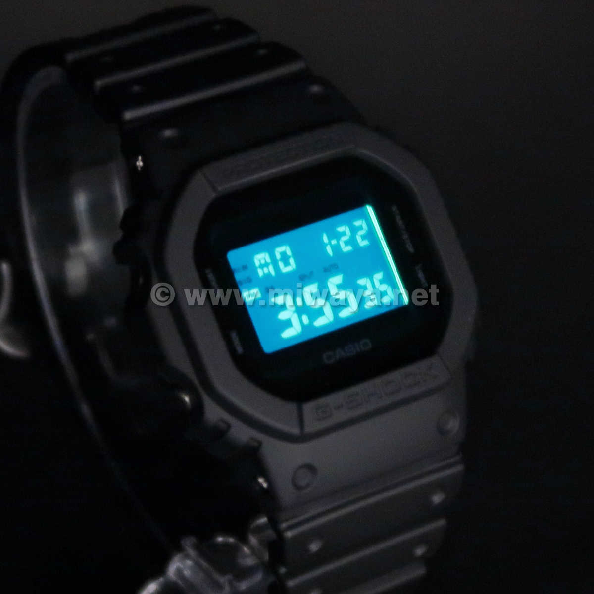 【G-SHOCK】DW-5600BB-1JF