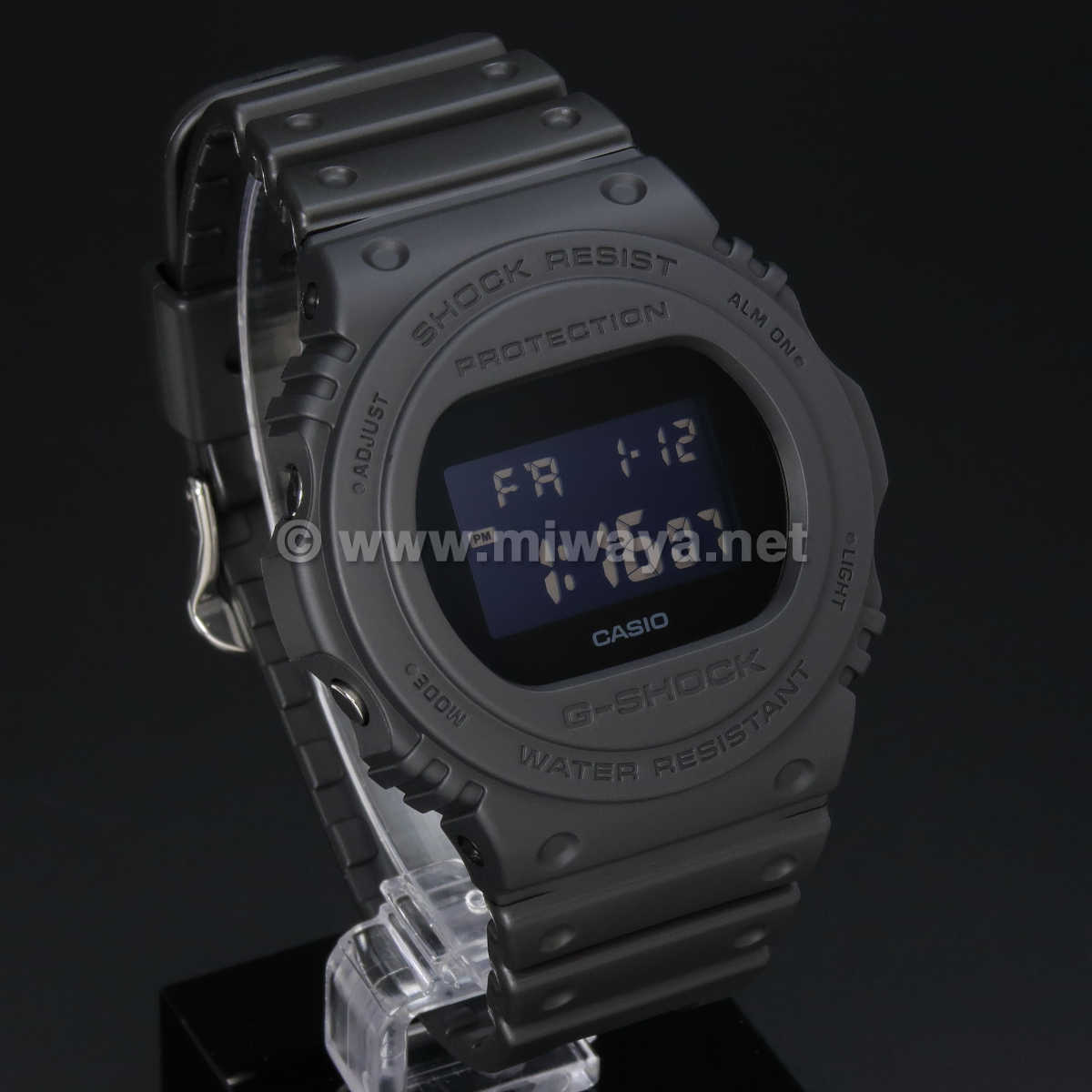 G-SHOCK】DW-5750E-1BJF：ミワヤ本店オンラインショップ