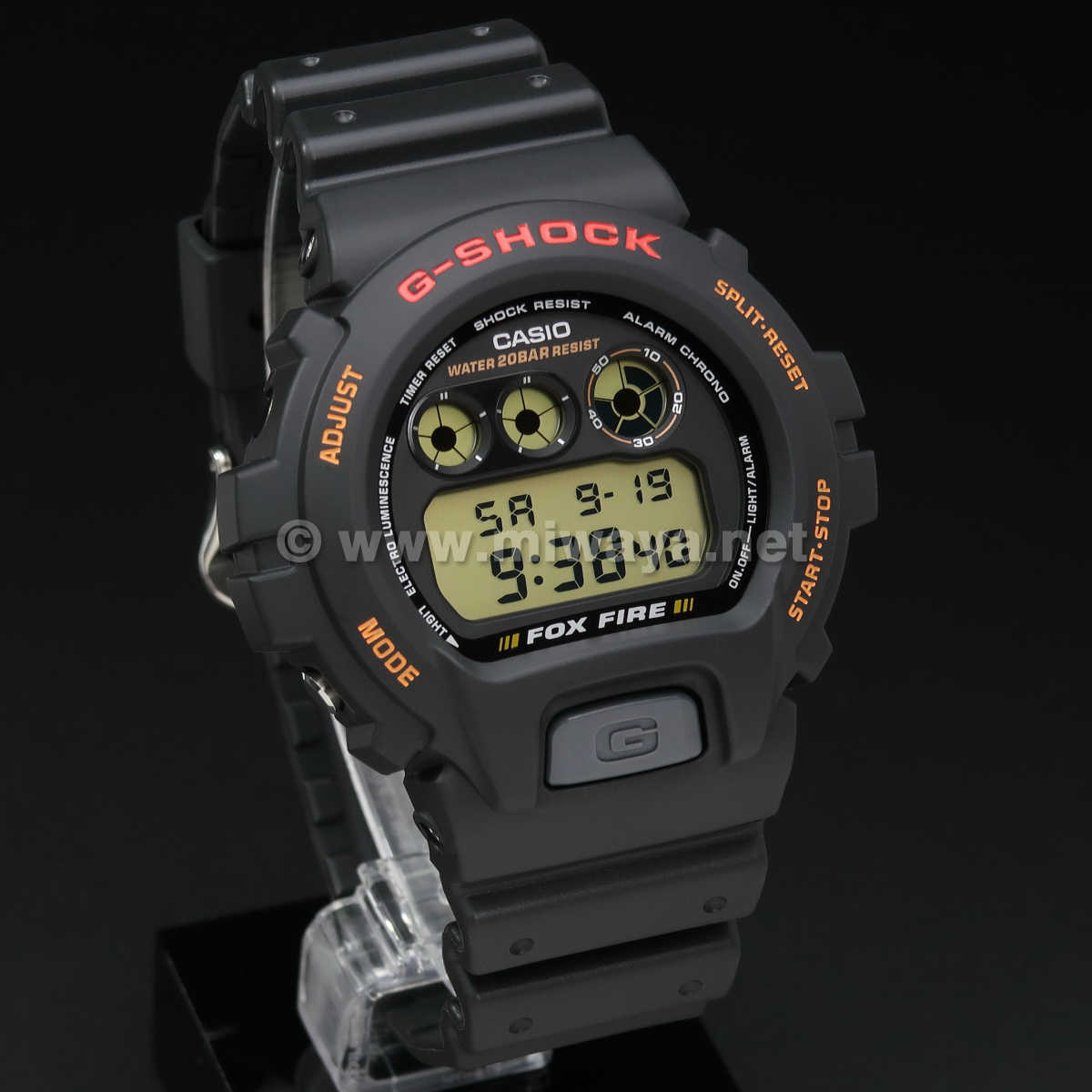 【G-SHOCK】DW-6900B-9