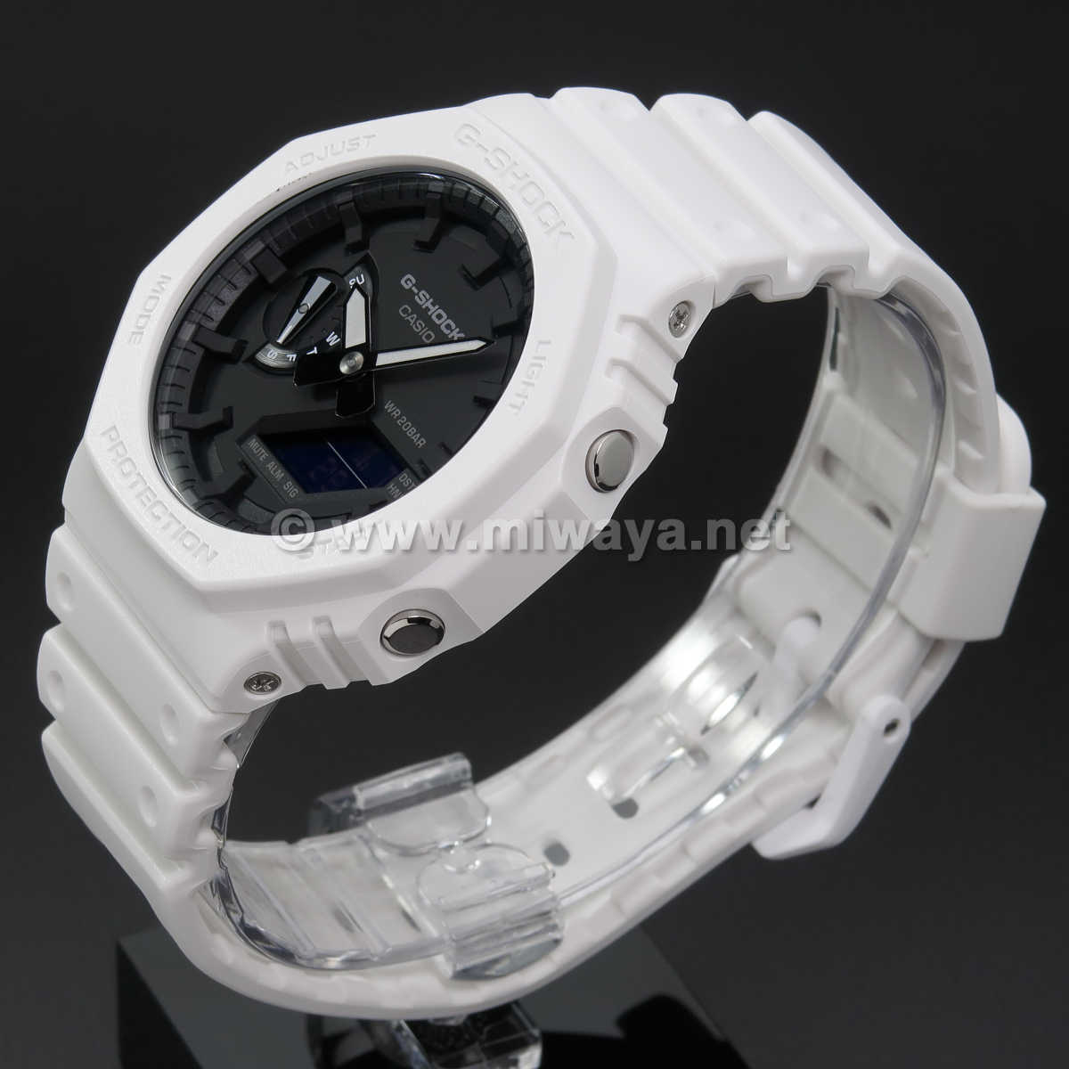 G-SHOCK GA-2100-7AJF ホワイト