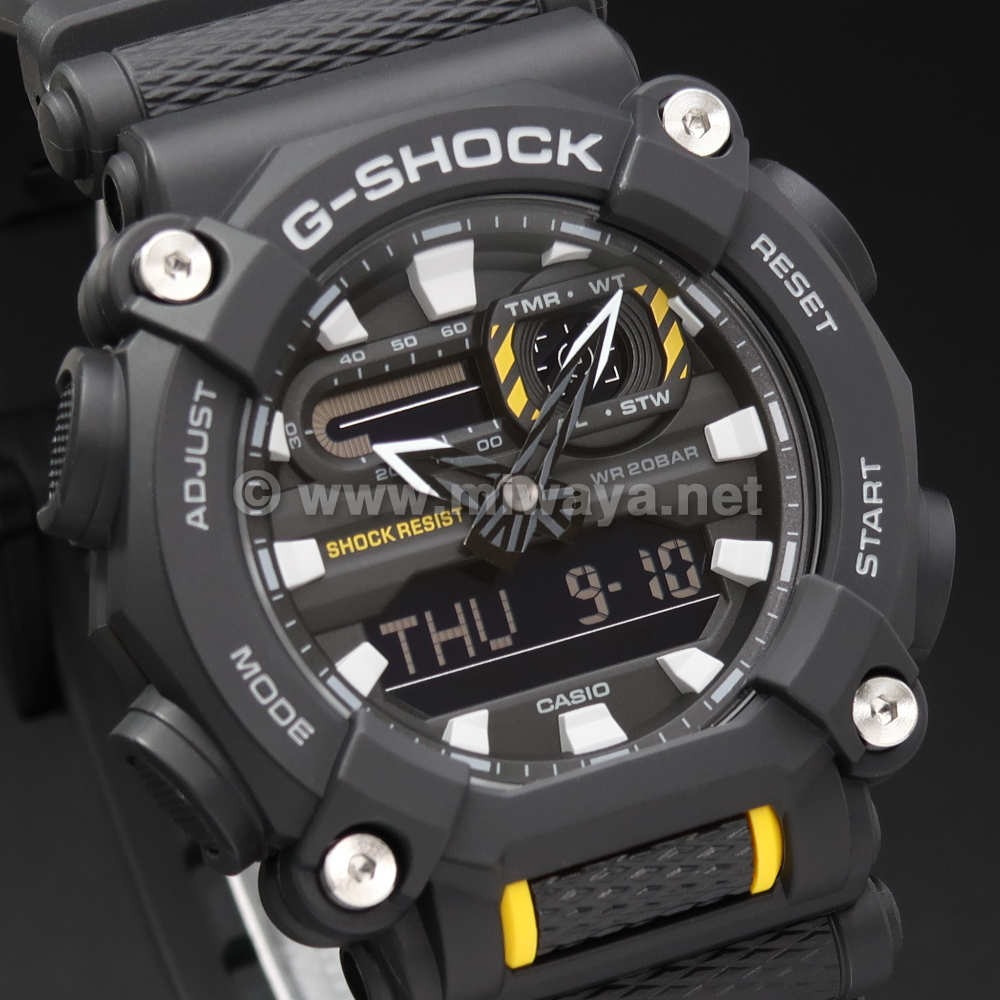 日本未発売　G-SHOCK　GA-900AS-1ADR　海外モデル