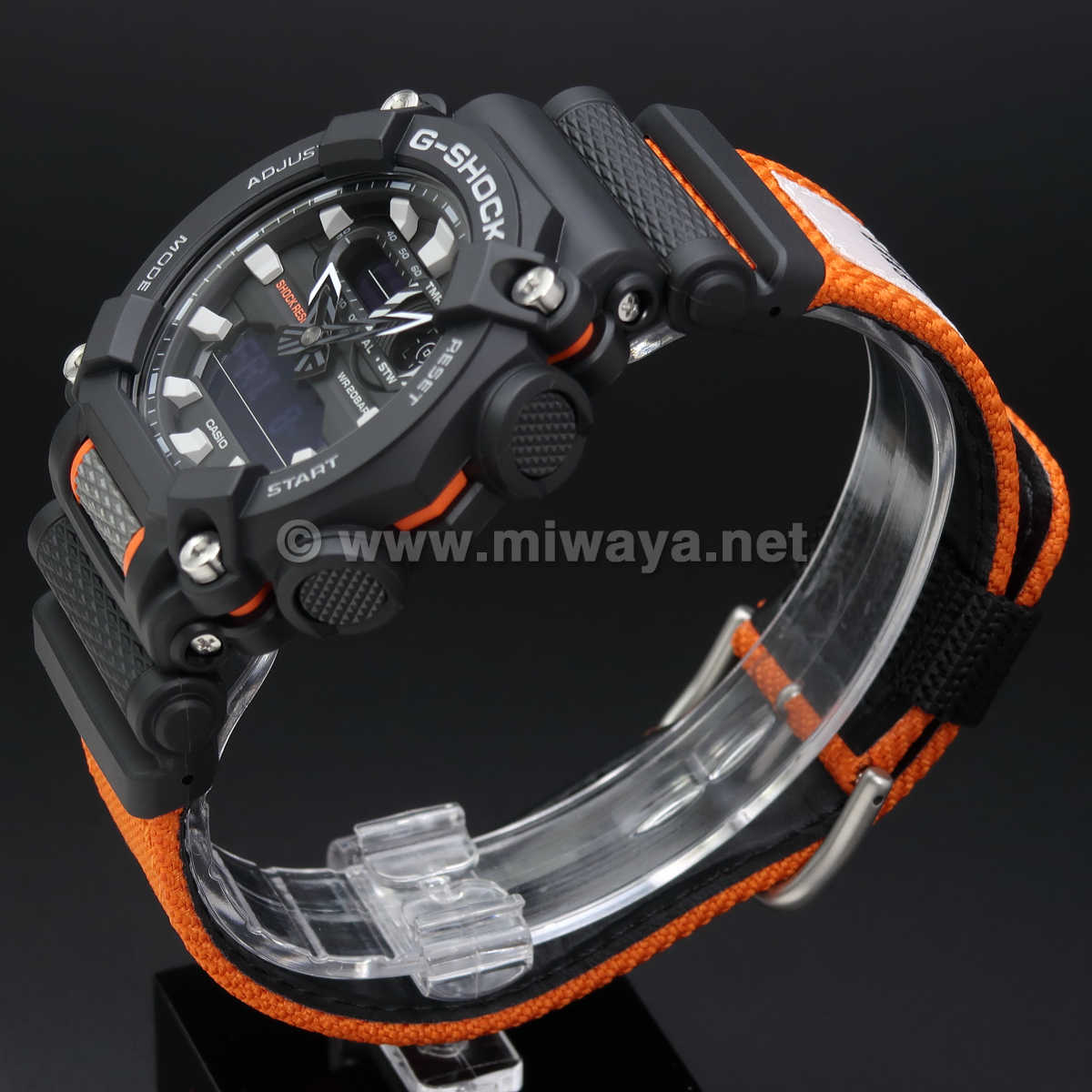 【G-SHOCK】GA-900C-1A4JF
