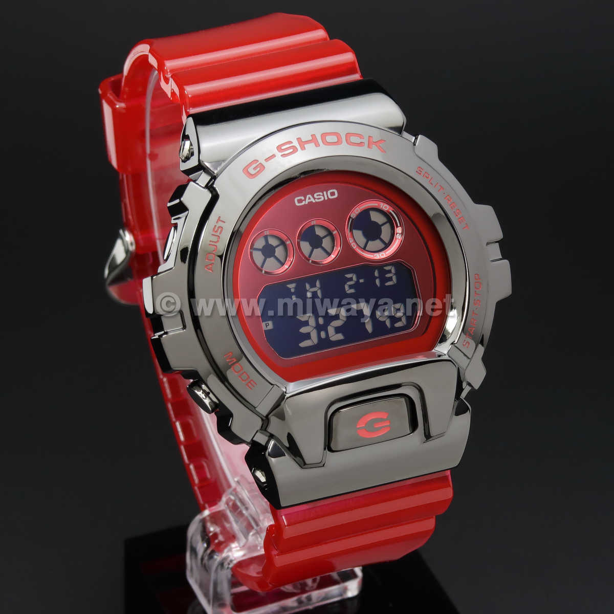 ⭐人気・美品⭐G-SHOCK GM-6900B-4JF メタルベゼル 現行モデル