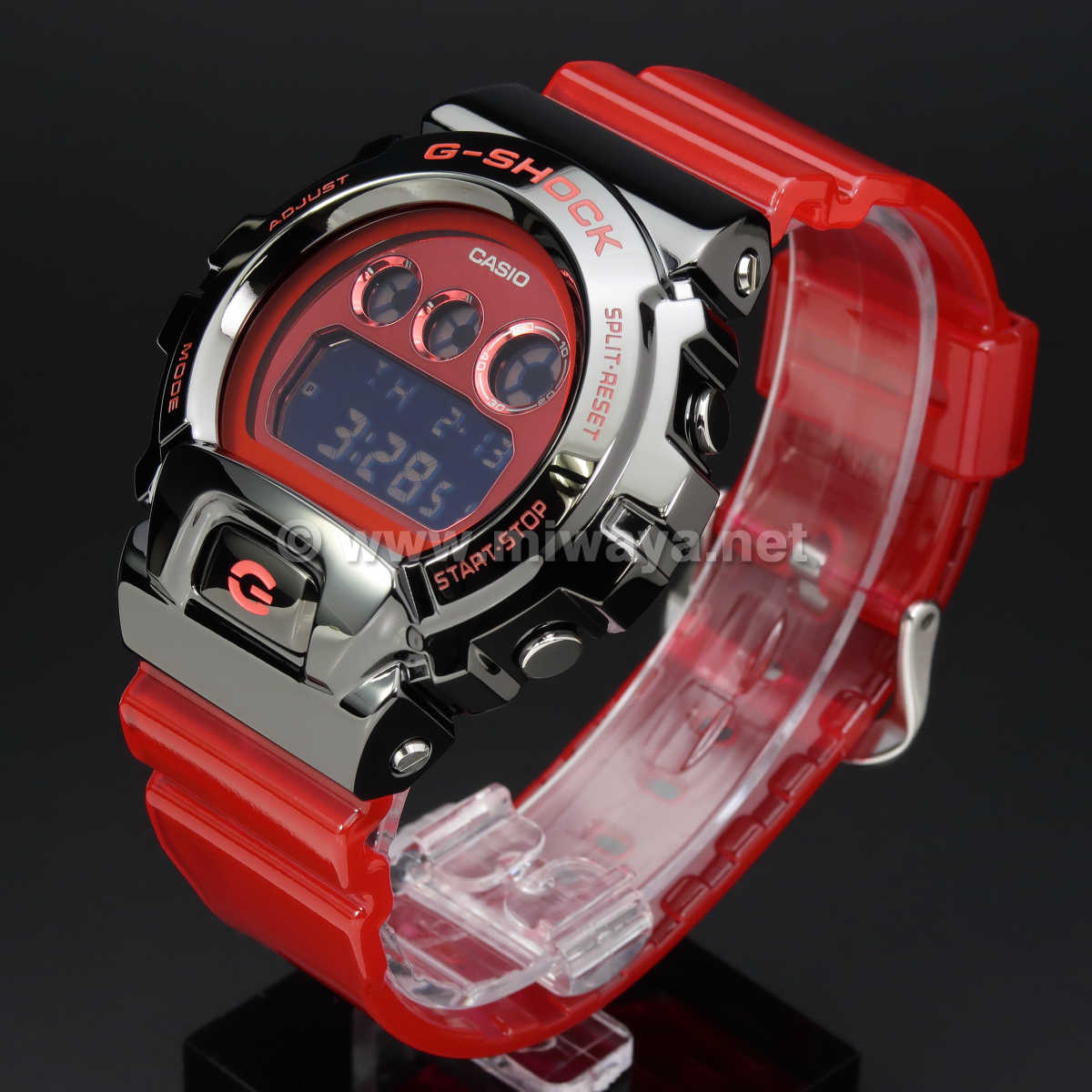 ⭐人気・美品⭐G-SHOCK GM-6900B-4JF メタルベゼル 現行モデル