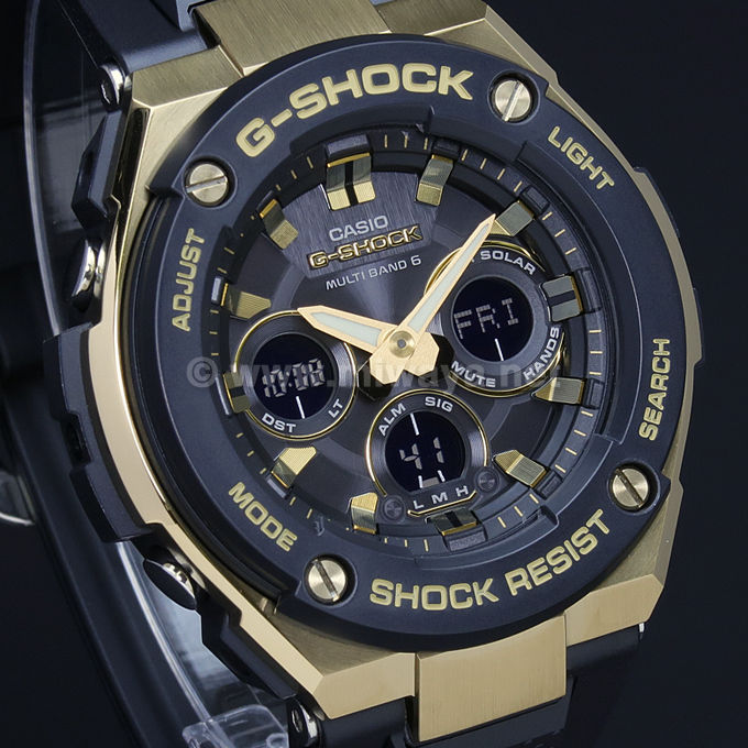 GST-W300G-1A9JF (腕時計G-SHOCK) ゴールド ブラック